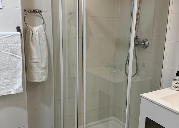 Sencilla En Piso Hogareno Valencia